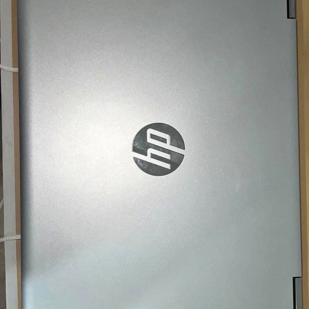 Laptop - Picture 5 of 6